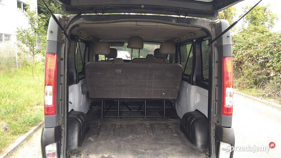 opel vivaro 2005r 19 6 osobowy Klimatyzacja Szczecin sprzedam