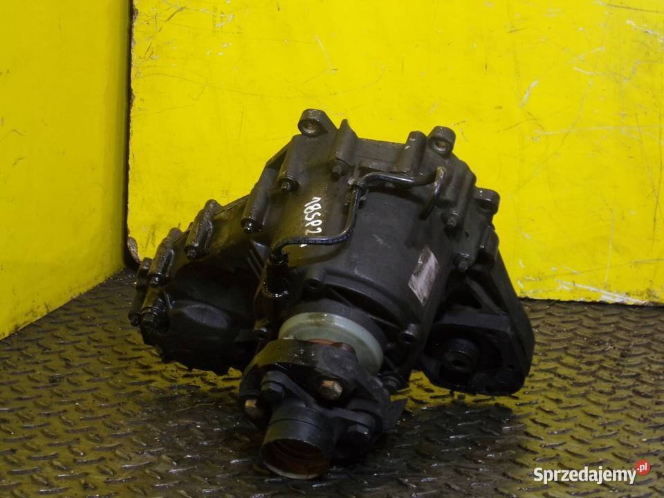 BMW X3 E83 30 B 06r 231 reduktor 7526278 Suków