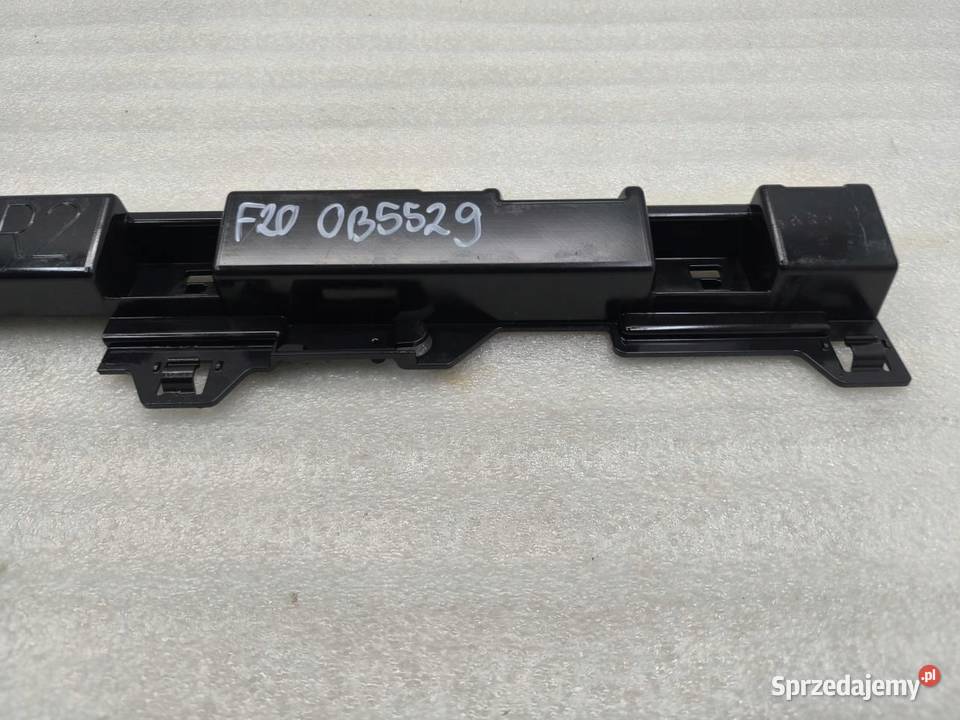 ŚLIZG MOCOAWANIE PROGU PRAWE BMW F20 7240914 sprzedam