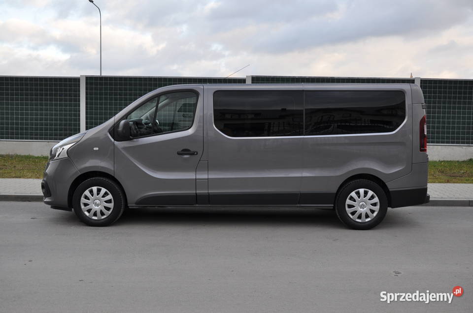 Renault Trafic 16 DCI 9 Osobowy L2H1 Long szary Bilcza sprzedam