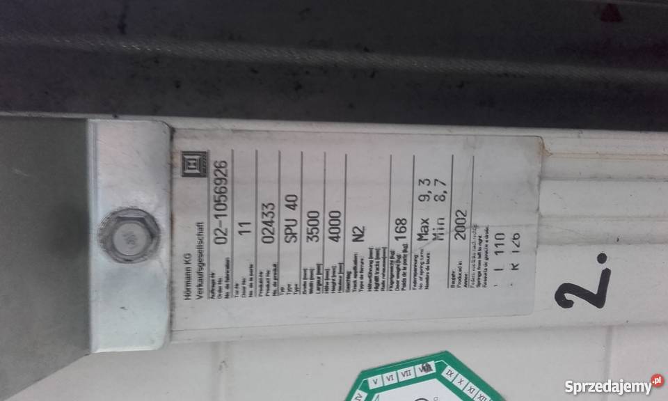 Brama segmentowa 35 x 4 Czudec