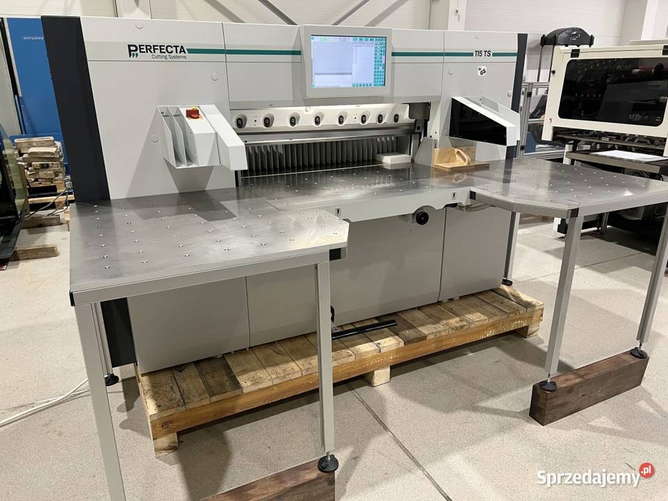 Gilotyna do cięcia papieru Perfecta 115 TS Radom