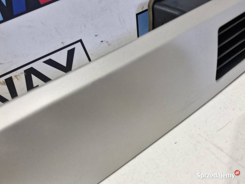 BMW E90 E91 LISTWY OZDOBNE DEKORY SREBNE NAVI