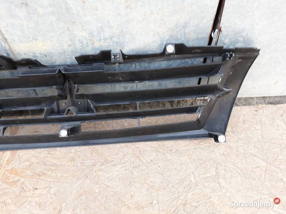 MITSUBISHI PAJERO III GRILL ATRAPA ZDERZAKA Międzychód sprzedam