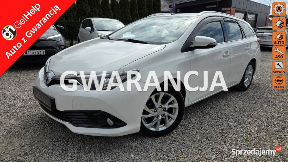 Toyota Auris 18 HSD 136 PDC Serwisowany Kamera nawigacja Otwock Mały