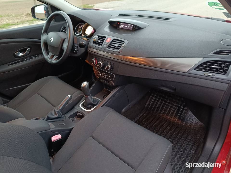 Renault Megane III 16 16V 101 142000 2009 z wspomaganie kierownicy podkarpackie Przeworsk sprzedam