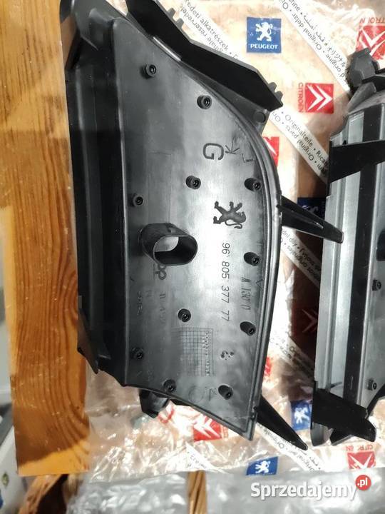 Zaślepki zderzaka halogenu Peugeot 308 NOWE osobowe Gostynin