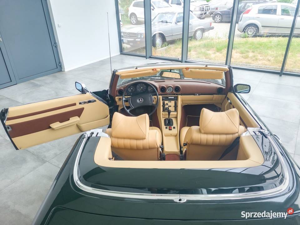 Kolekcjonerski rocznik 1972 Mercedes Benz 350 SL światła przeciwmgielne Stryków