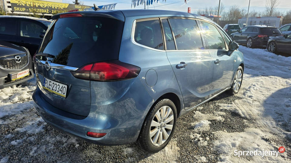 Opel Zafira 20D 165 l Cosmo l Gwarancja w auta relingi dachowe Świdnica