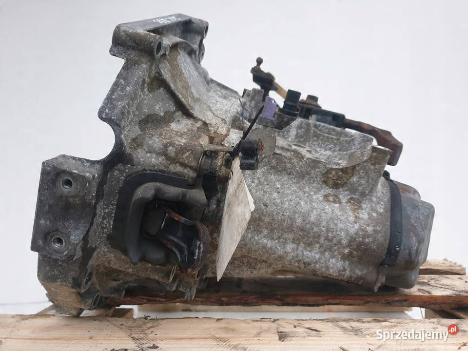 Peugeot 207 14 8V SKRZYNIA BIEGÓW manualna osobowe Janów sprzedam
