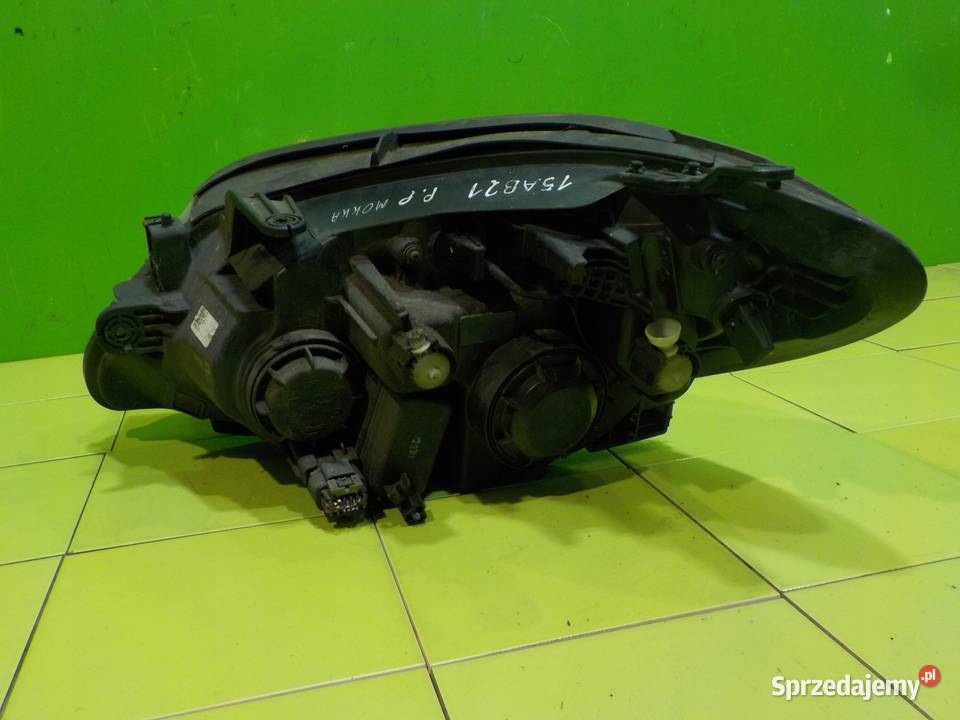 OPEL MOKKA A I 16 B 14r 5D lampa prawy przod sprzedam