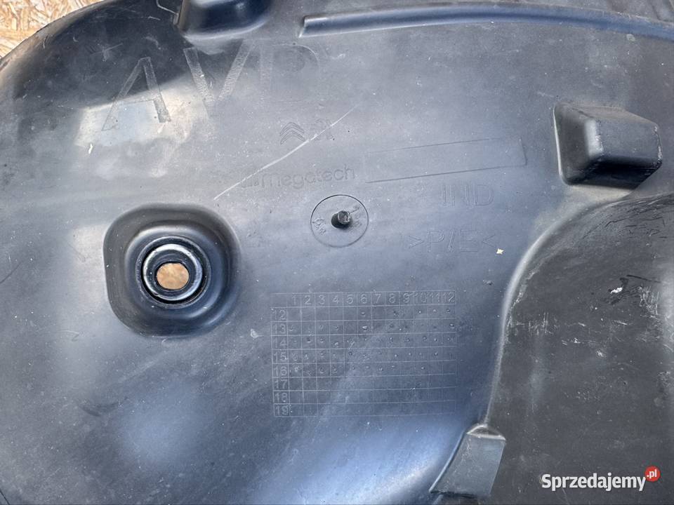 Nadkole przód prawe rh Citroen c4 Picasso II 2 sprzedam