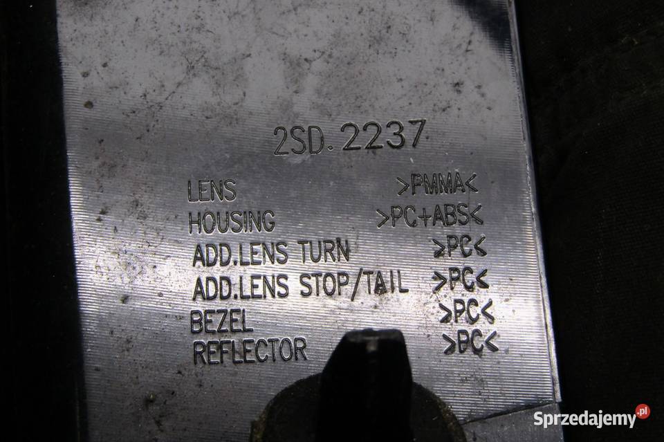 LAMPA TYLNA PRAWY TYŁ OPEL CROSSLAND X lubelskie sprzedam