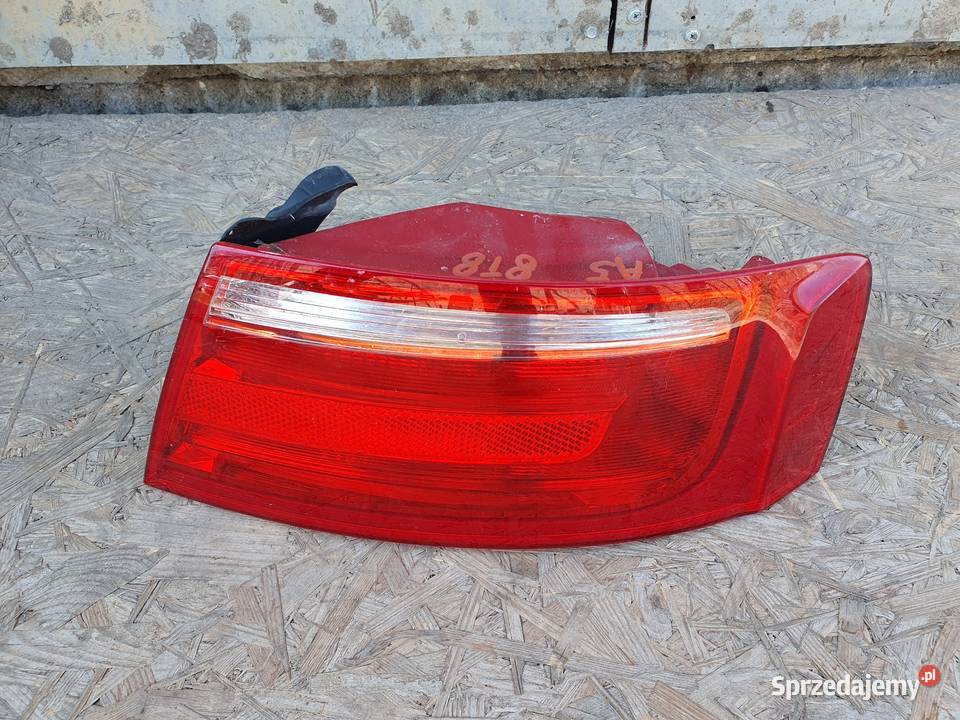 AUDI A5 8T0 LAMPA PRAWA TYLNA PRAWY TYŁ Międzychód