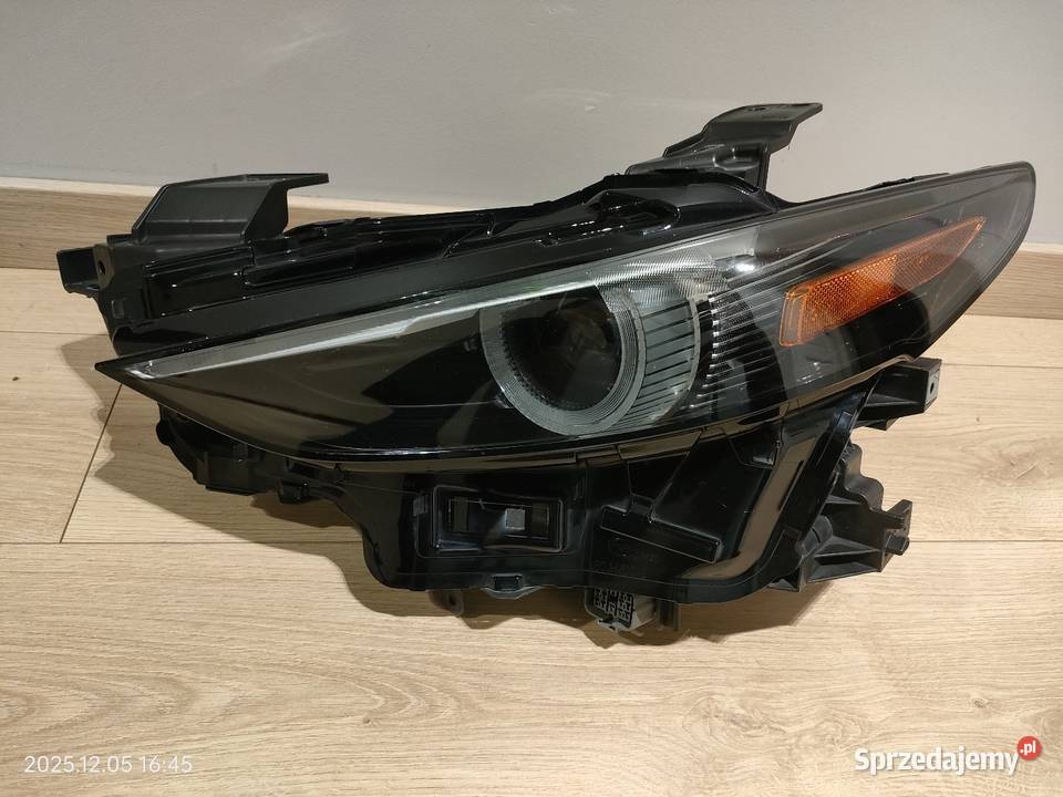 Reflektor lewy lewa lampa Mazda 3 BP 2019 full