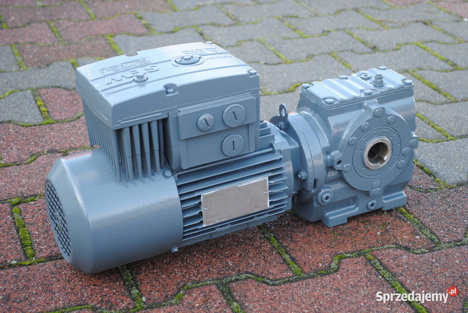Motoreduktor kątowy 015075kw 1469obrmin SEW z Kargowa sprzedam