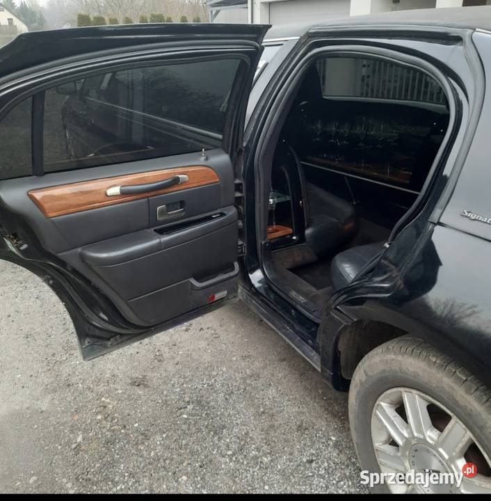 Lincoln Town Car 120 Limuzyna Mierzyn