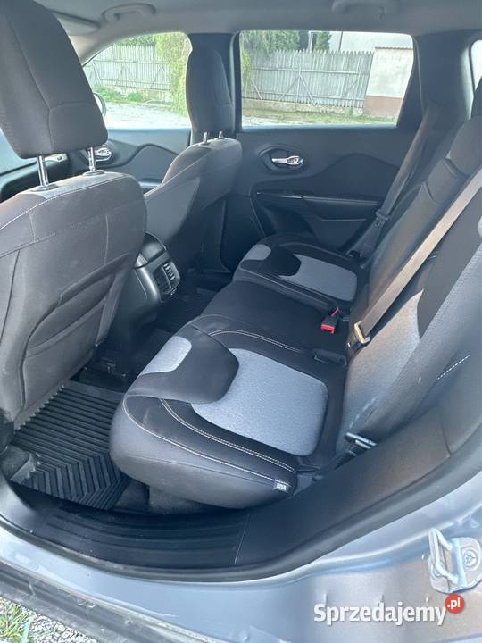 Jeep Cherokee KL legendarny silnik PENTASTAR 32 Rybnik