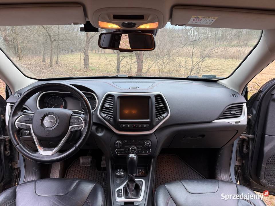Jeep Cherokee Trailhawk 32 V6 krajowy Tarnowskie Góry sprzedam