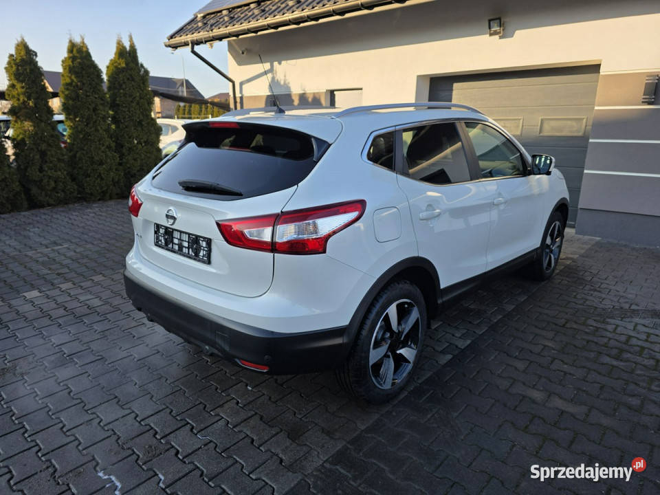 Nissan Qashqai kamera cofaniakamery Żabno