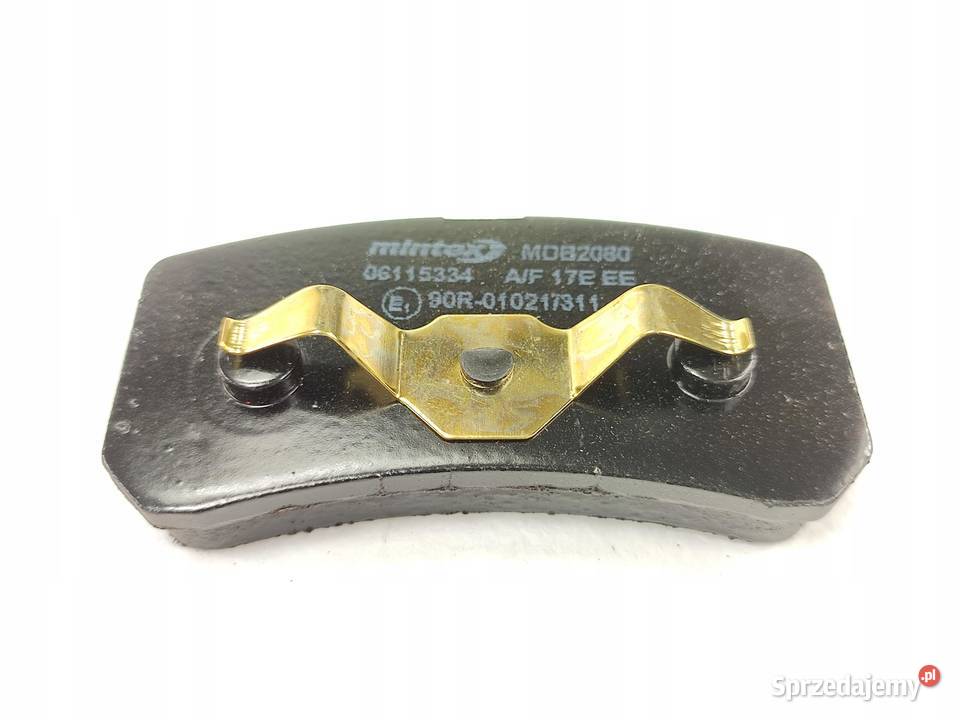 KLOCKI HAMULCOWE TYŁ MITSUBISHI GALANT VI 20