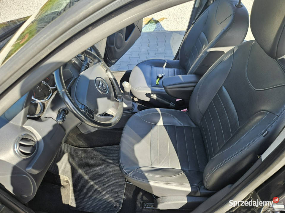 Dacia Duster 16 105 klima elektryka tempomat Samochody osobowe Strzegom