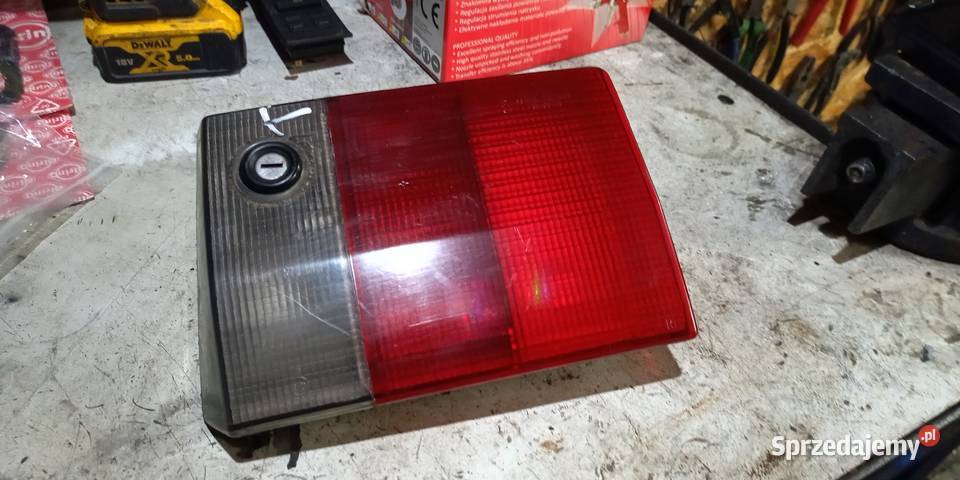 Lampa tylna prawa audi 80 B4 Avant Gorlice sprzedam