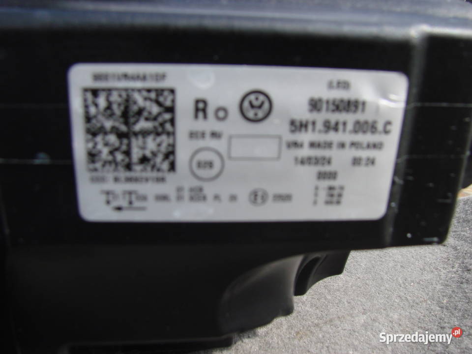VW Golf VIII 8 reflektor LED ORG EU Mielec