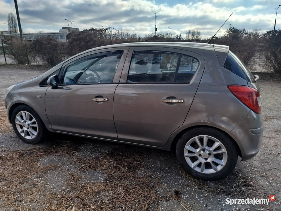 Opel Corsa zarejestrowana 5 drzwi lpq qaz do Toruń