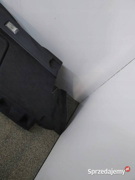 TAPICERKA BOCZEK LEWY PRAWY TYŁ BAGAŻNIKA KOMBI Rok produkcji 2008