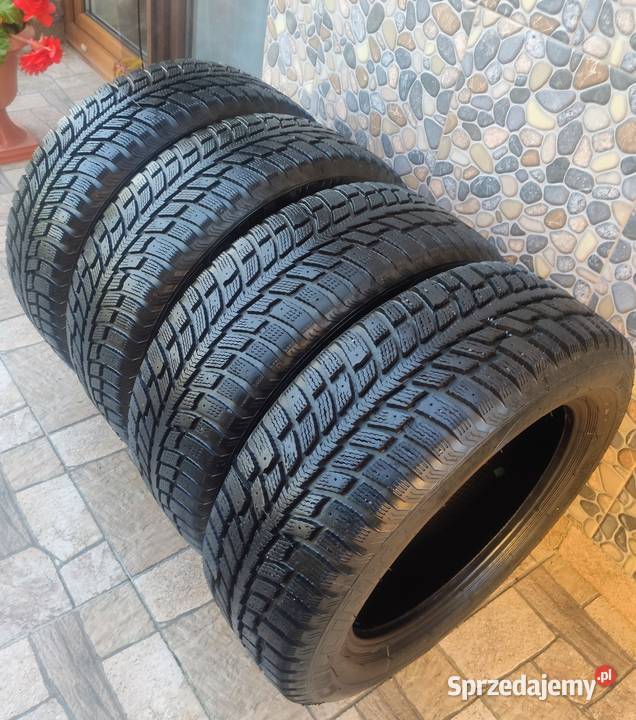 4x 19555R15 OPONY ZIMOWE BIEŻNIKOWANE WINTER Nowy Sącz