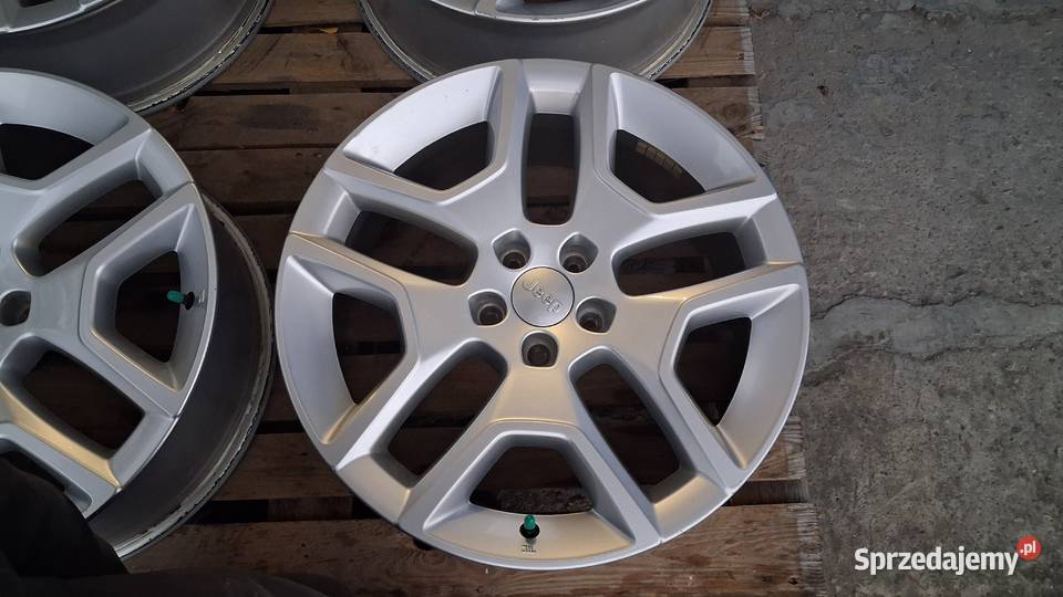 4 Felgi Jeep 19 5x110 ET40 oryginalne Mopar Proszowice