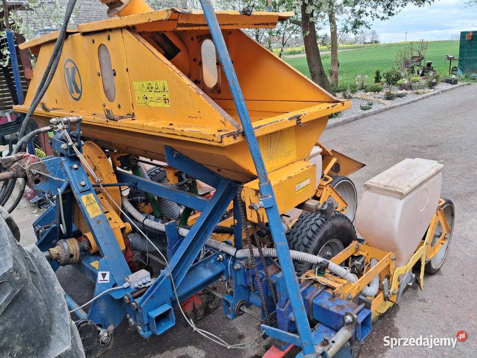 Siewnik do kukurydzy Nowosielce sprzedam