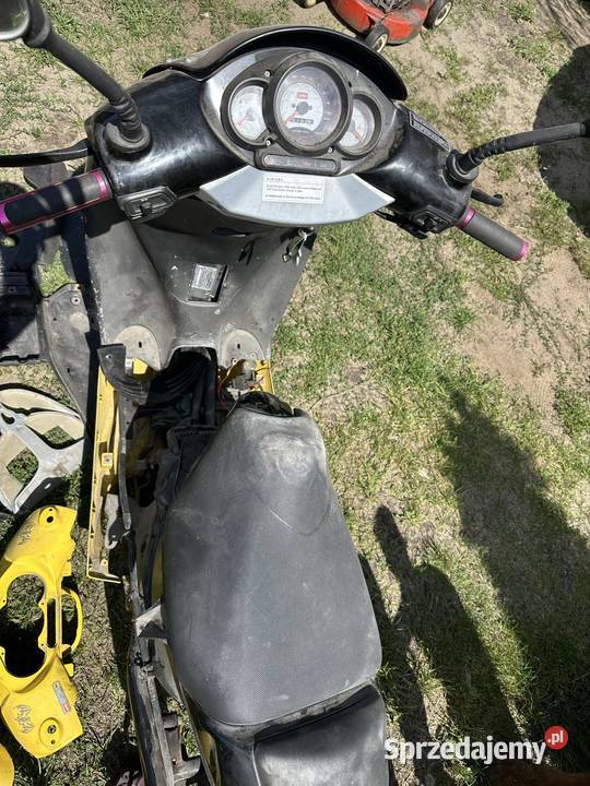 Aprilia sr 50 części podkarpackie Adamówka sprzedam