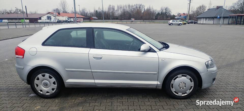 Audi a3 16 benzyna MPI 2007 klima bixenon Wieluń