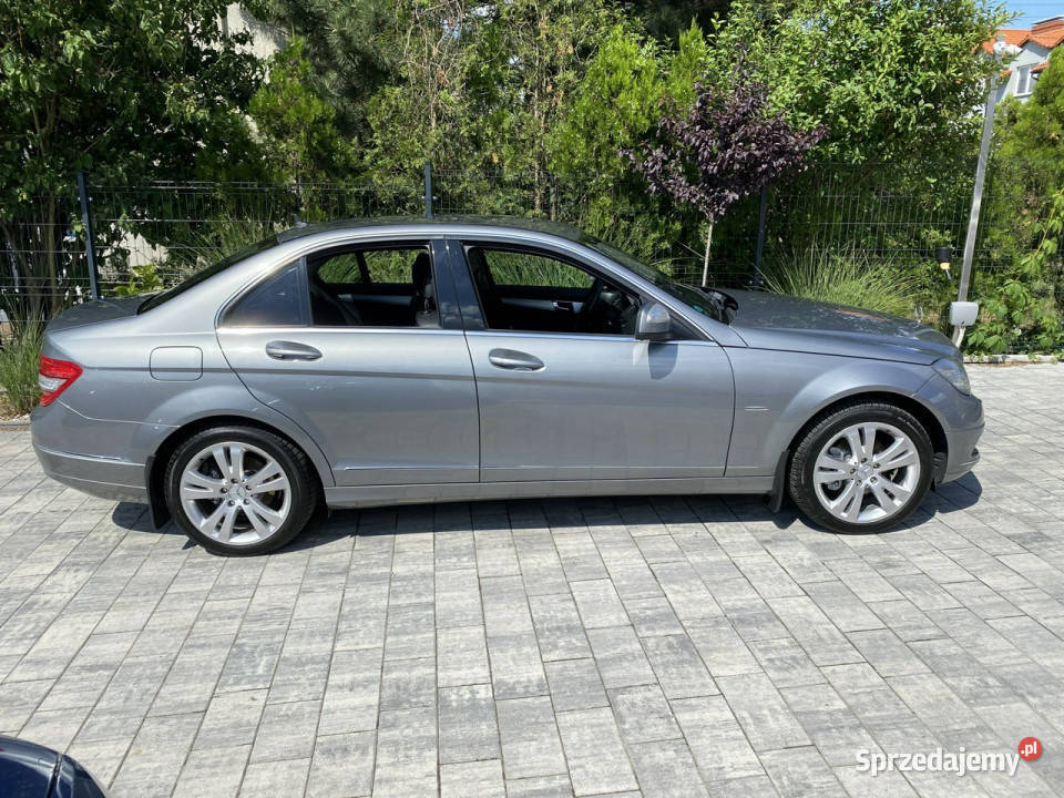 Mercedes C 180 zadbana 100 oryginalny przebieg światła przeciwmgielne Poznań