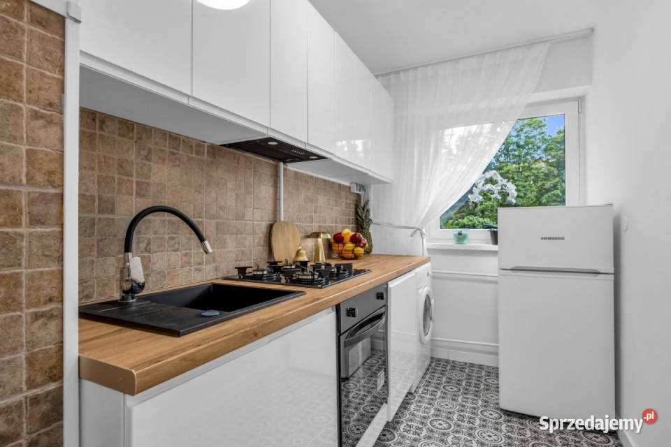 Bezpośrednio 2 pokoje 415m2 remoncie mazowieckie Warszawa