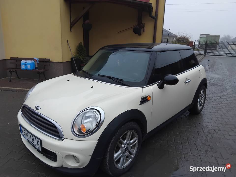 Mini Cooper 1600cm3 Majdan Kawęczyński