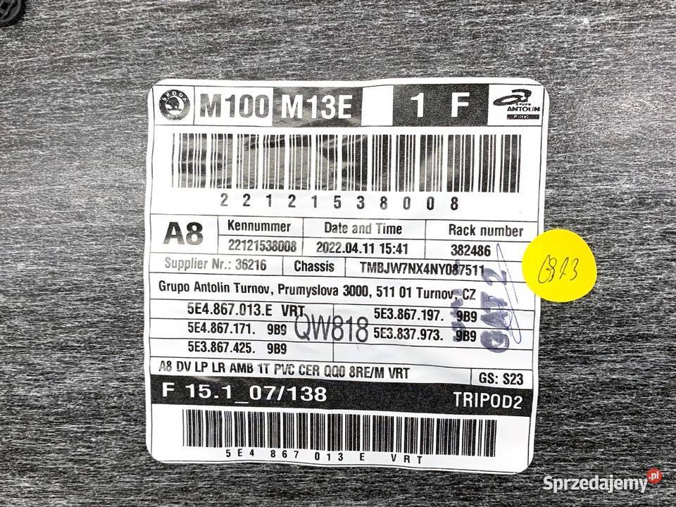 BOCZEK DRZWI LEWY PRZÓD SKODA OCTAVIA IV Kombi osobowe