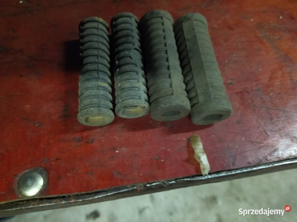 Gumy kopniaka WSK WFM SHL nowe z PRL Tłuszcz