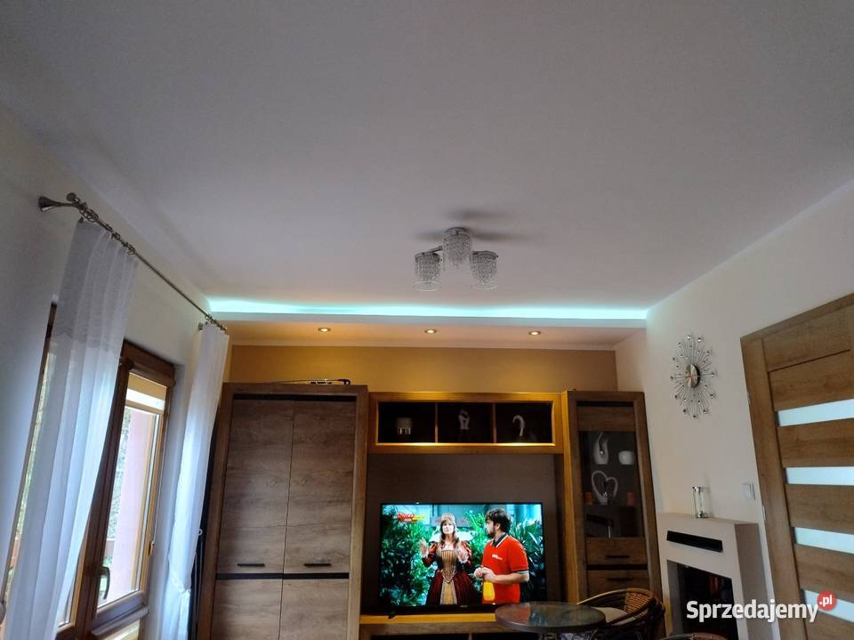 Domek całoroczny letniskowy jeziorem z dogodnym sprzedam