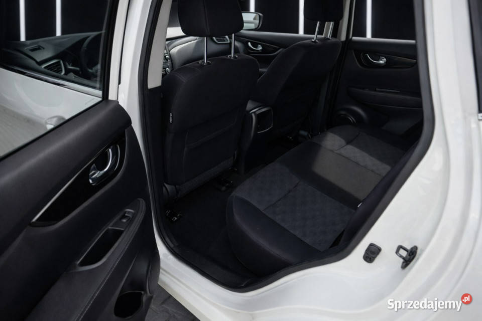 Nissan Qashqai kamera cofanianawigacjapanorama przyciemniane szyby Żabno sprzedam