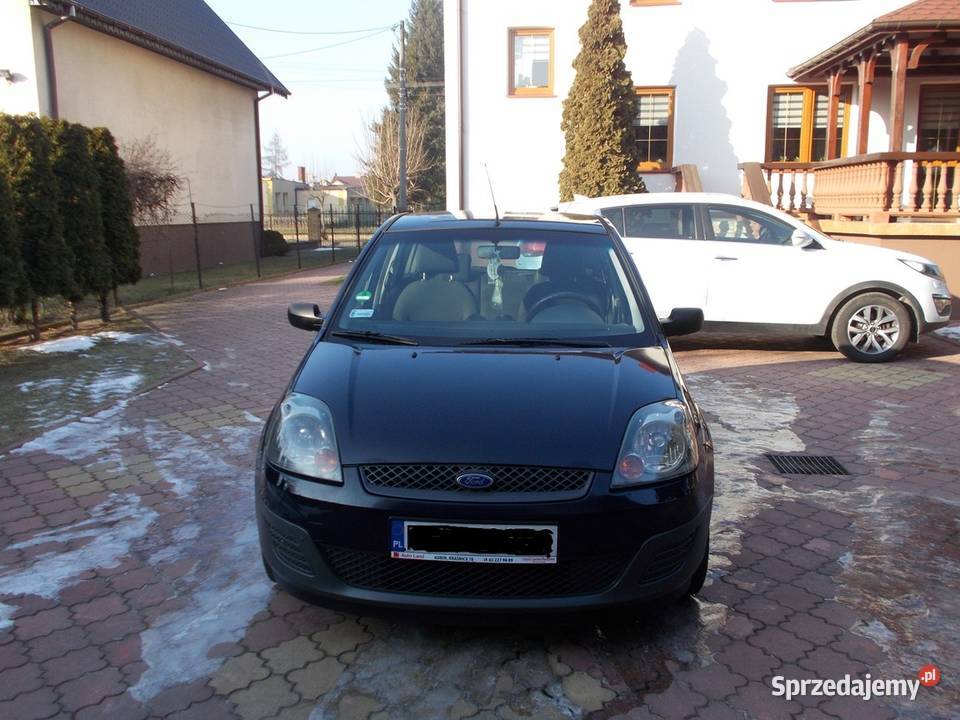 FORD FIESTA 13 benz 2007 r 5 drzwi KLIMATYZACJA łódzkie Uniejów