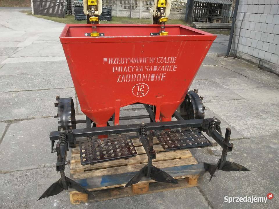 sadzarka do ziemniaków AKPIL dwurzędowa mało Wolbrom