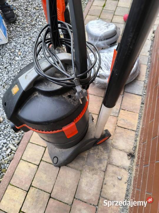 Odkurzacz basenowy Gardena z wężami podkarpackie