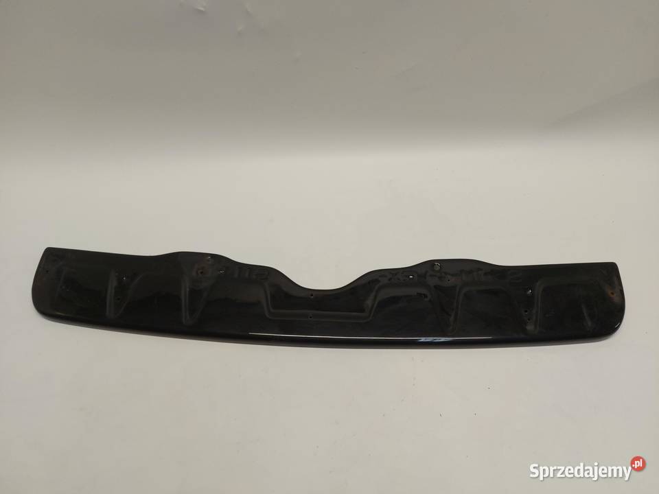 Subaru WRX STI 2015r osłona plastyk wzmocnienie Elementy wygłuszające