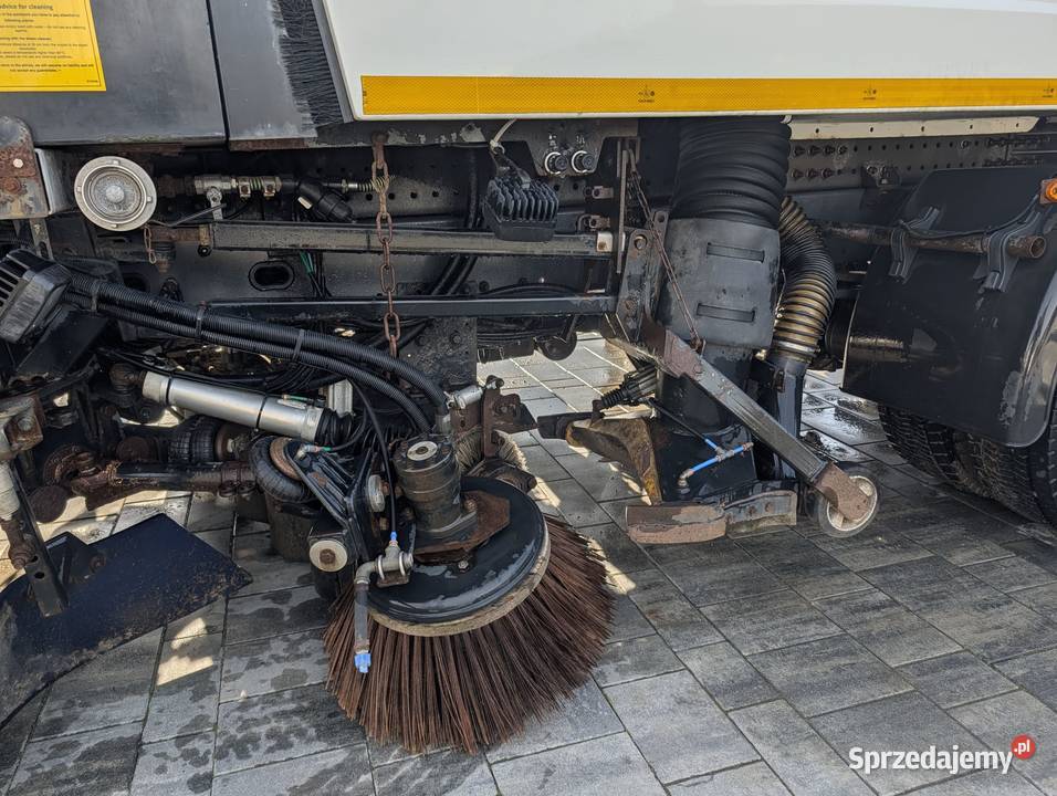 Zamiatarka uliczna DAF LF 45 180 FAUN 2016 sprowadzony Specjalne Ropczyce