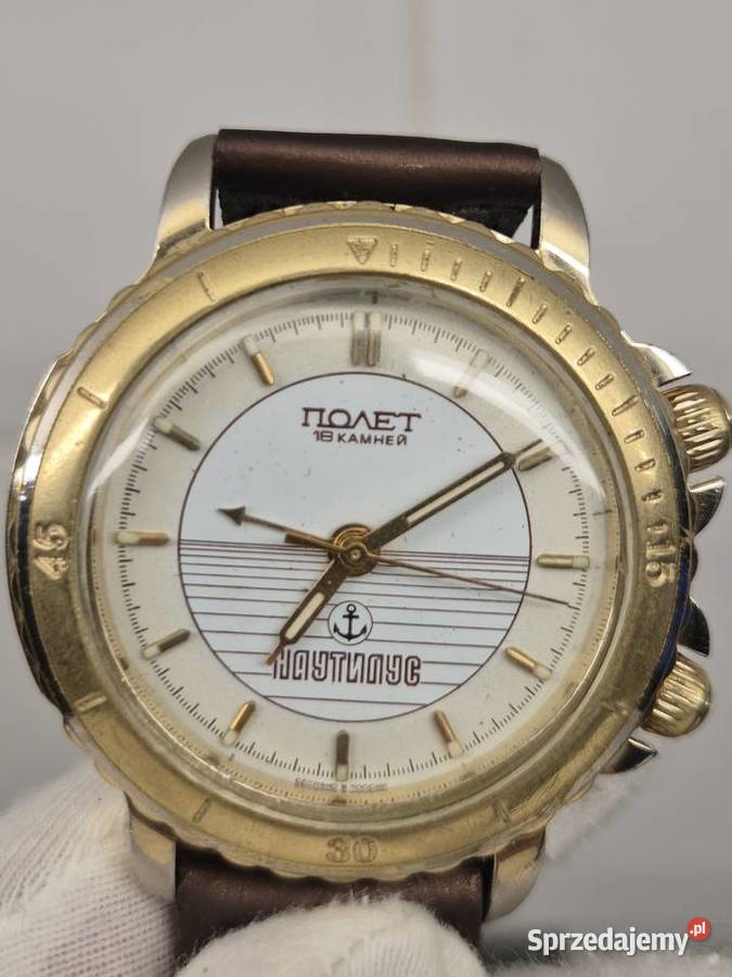 Radziecki mechaniczny zegarek Poljot Nautilus z Chorzów