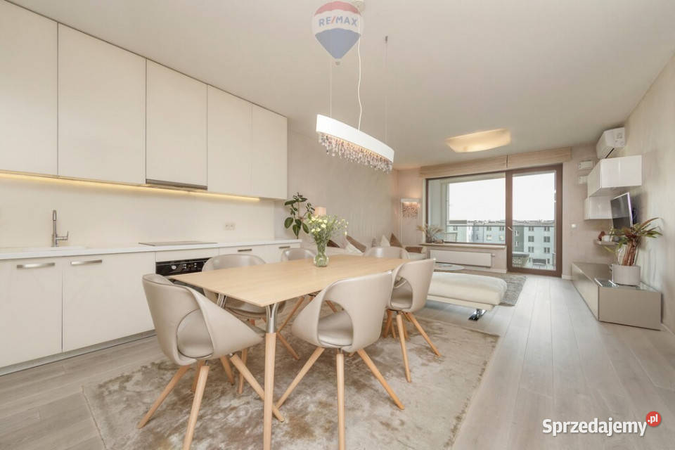 Top 12m2 loggia klima 100m do metra sprzedam