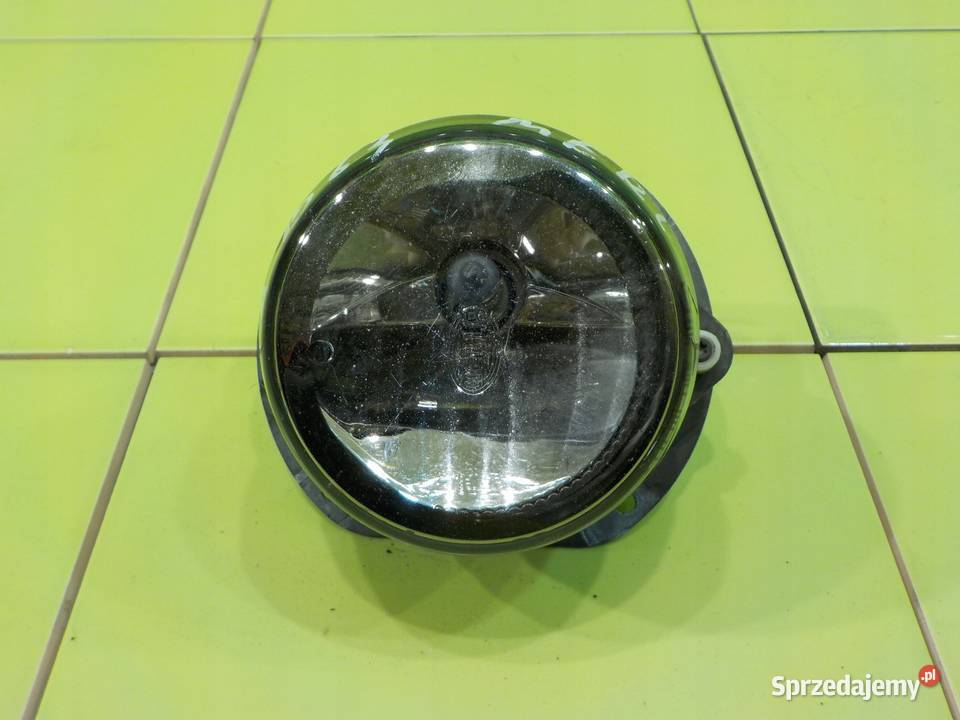 MERCEDES C W204 18 B AUT 11r SEDAN 4D halogen osobowe Suków